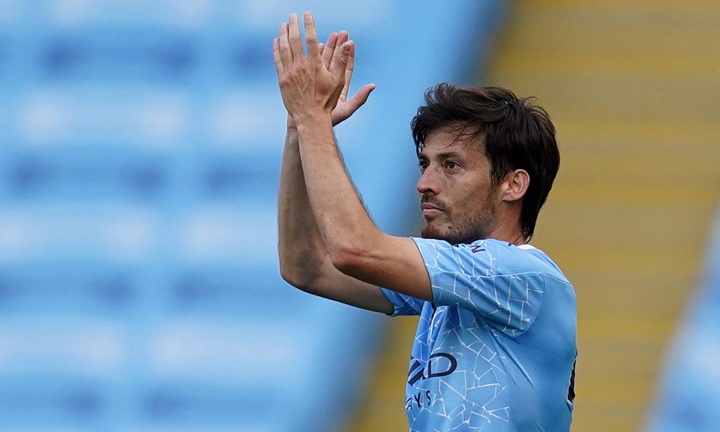 David Silva, il padre replica: 'Ognuno decide ciò che vuole, non c'era niente di chiuso con la Lazio. La reazione di Tare...'