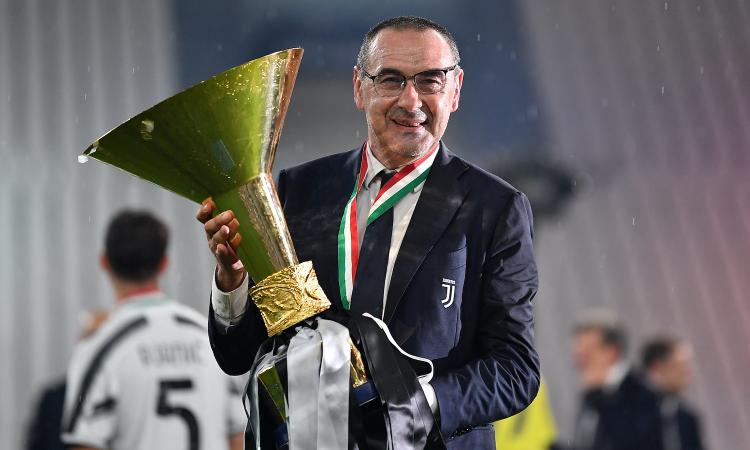 Juve, l'ultima esplosione di Sarri: in spogliatoio dopo il Cagliari...