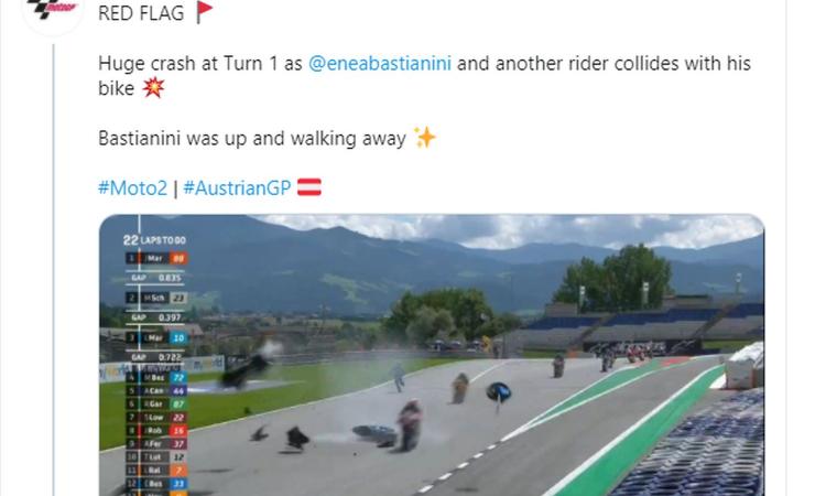 Moto2, paura durante il GP d'Austria: incidente spaventoso tra Bastianini e Syahrin