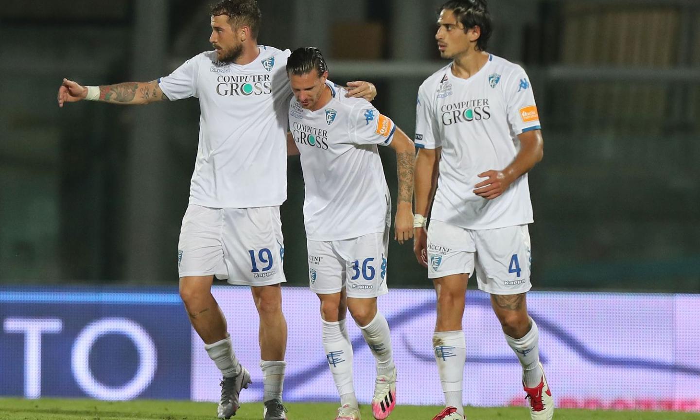 Serie B, l'Empoli ribalta il Pisa: 3-1 con super La Mantia e vola in vetta alla classifica