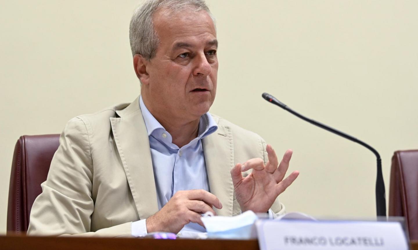 Locatelli: 'Messaggi sbagliati ai giovani da parte della comunità scientifica, riapertura scuole fuori discussione'