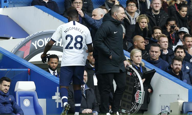 Roma, Ndombele lancia un messaggio a Mou: 'E' un duro, ma lo fa per il bene della squadra'