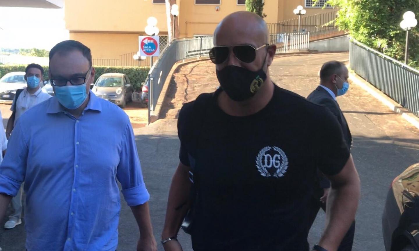 Lazio, visite mediche per Pepe Reina FOTO e VIDEO