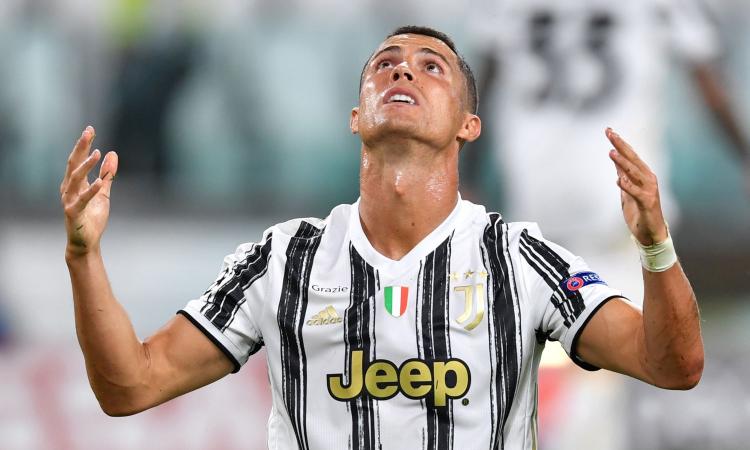 Champions a eliminazione diretta anche in futuro, Rummenigge spinge: siete d'accordo? VOTA IL SONDAGGIO
