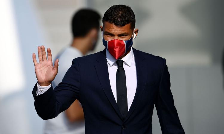 Thiago Silva tornerebbe di corsa a zero, così gli ha risposto il Milan: in arrivo altre offerte