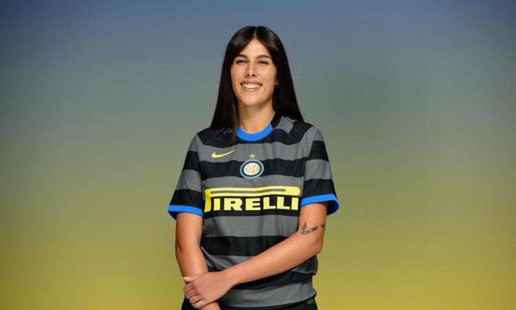 Inter, UFFICIALE: terza maglia grigia e nera, omaggio agli anni 90 FOTO