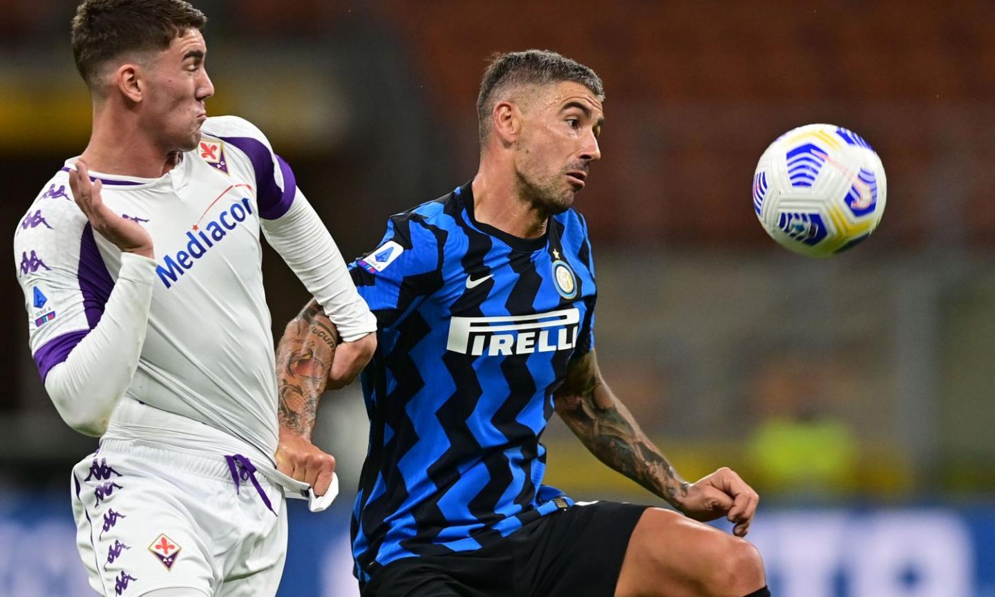 Kolarov, addio all'Inter: c'è una destinazione preferita