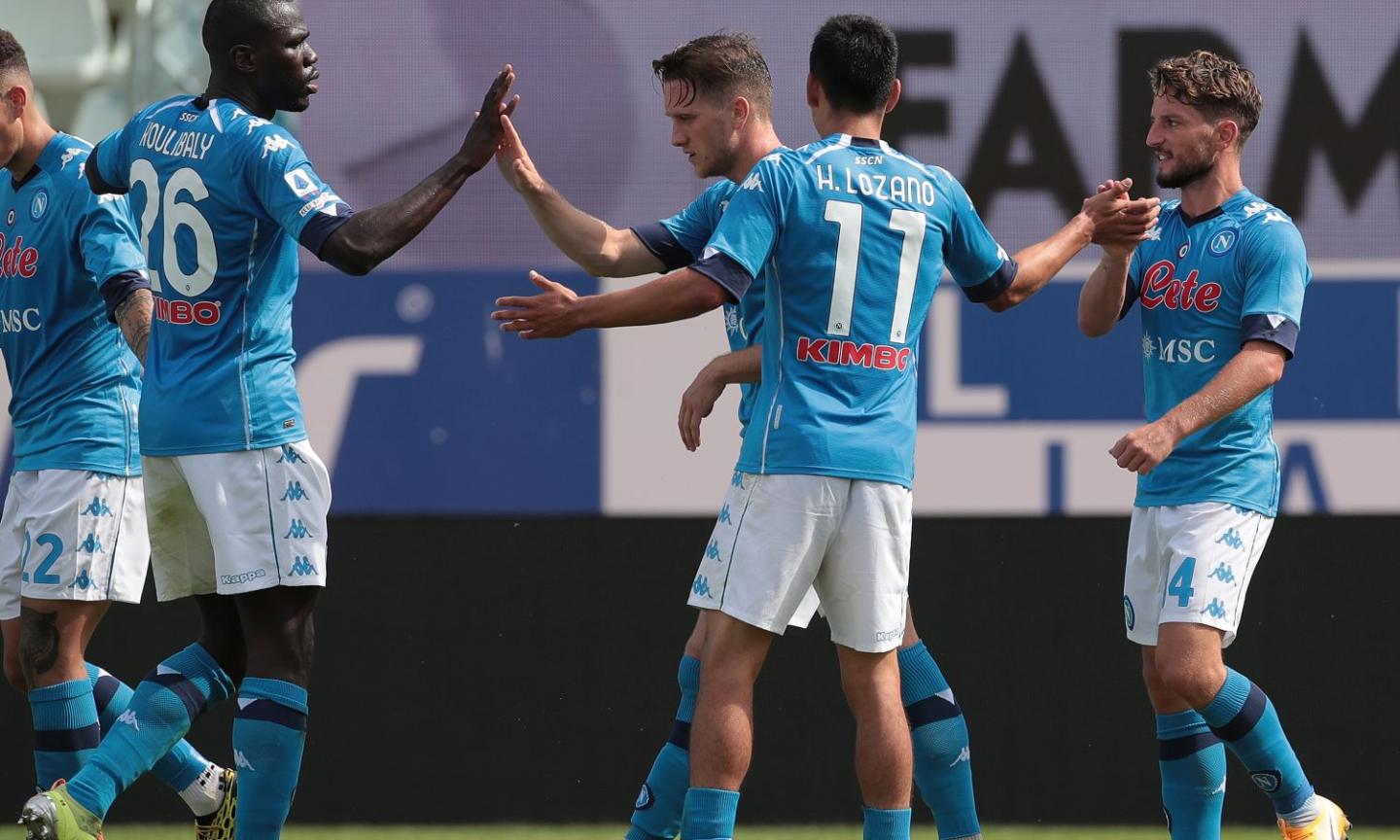 Il Napoli svolta con Osimhen: Mertens-Insigne, è 2-0 a Parma