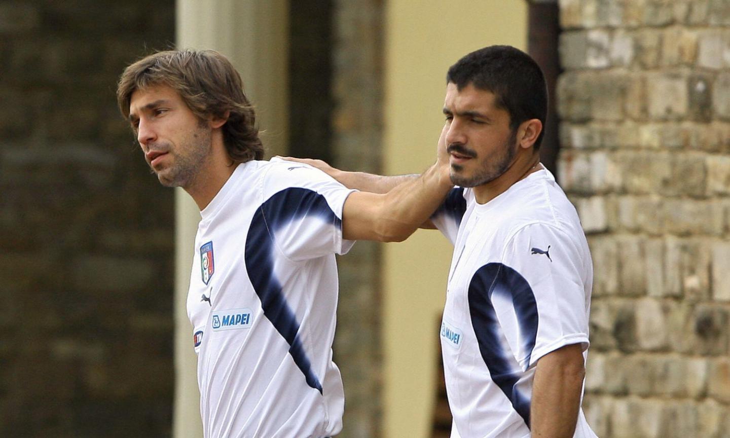 Una sola volta da avversari, per sempre amici: Pirlo e Gattuso, sul tetto del mondo tra gag e schiaffoni