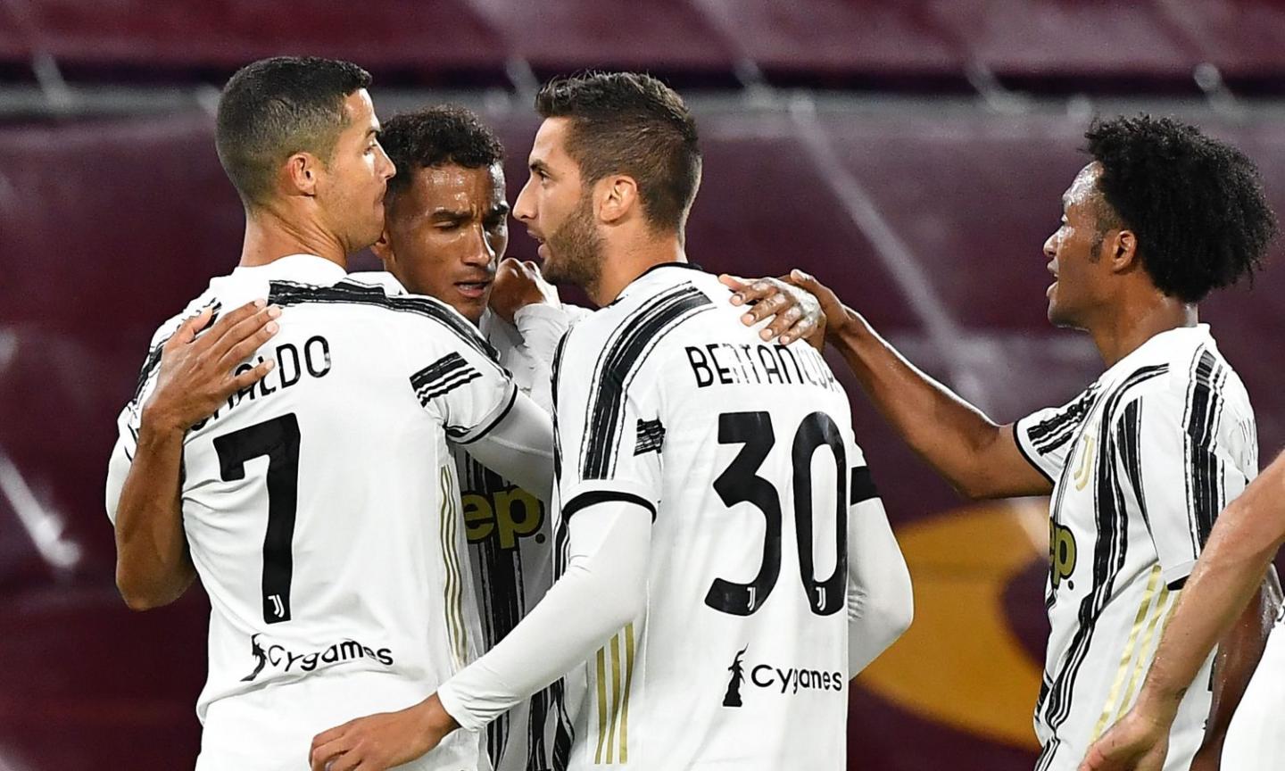 La Roma scappa due volte con Veretout, Ronaldo salva la Juve: finisce 2-2