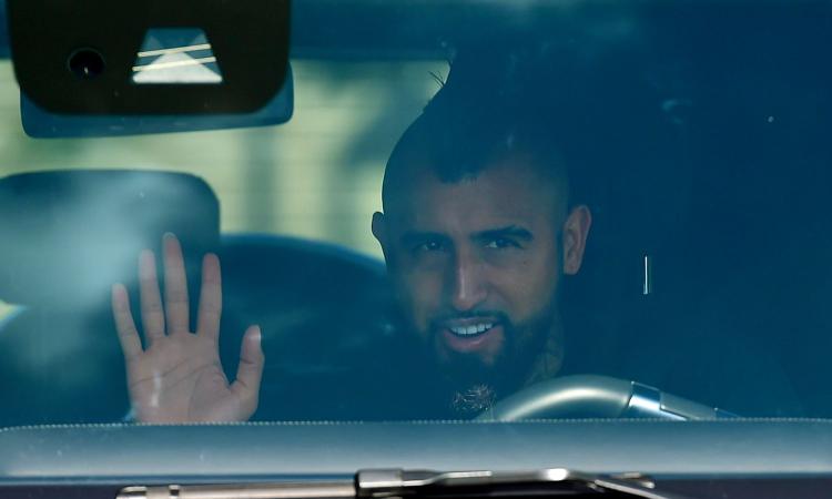 Inter, Vidal ha firmato: ora un altro gioco a incastri per Darmian