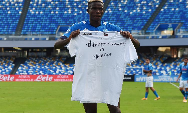 Napoli, il primo gol di Osimhen in Serie A e il messaggio contro la brutalità della polizia in Nigeria FOTO