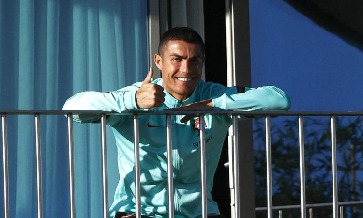 L'immunologa Viola: 'Ronaldo e la FOTO nel ritiro del Portogallo? Comportamenti da vietare. Il tampone...'