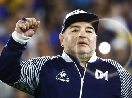 Addio Maradona Il Messaggio Di Vieri Riposa In Pace Grande Diego Serie A Calciomercato Com