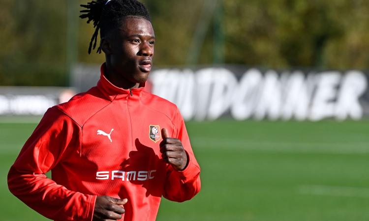Juve, Camavinga può finire con Raiola: le ultime