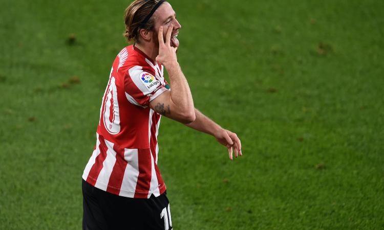 Liga: remuntada Valencia, Joselu stende il Cadice, pareggia l'Espanyol, il Villarreal di Emery cade a Bilbao