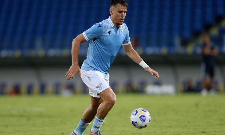 Lazio, Patric ai saluti: il Valencia si rifà sotto
