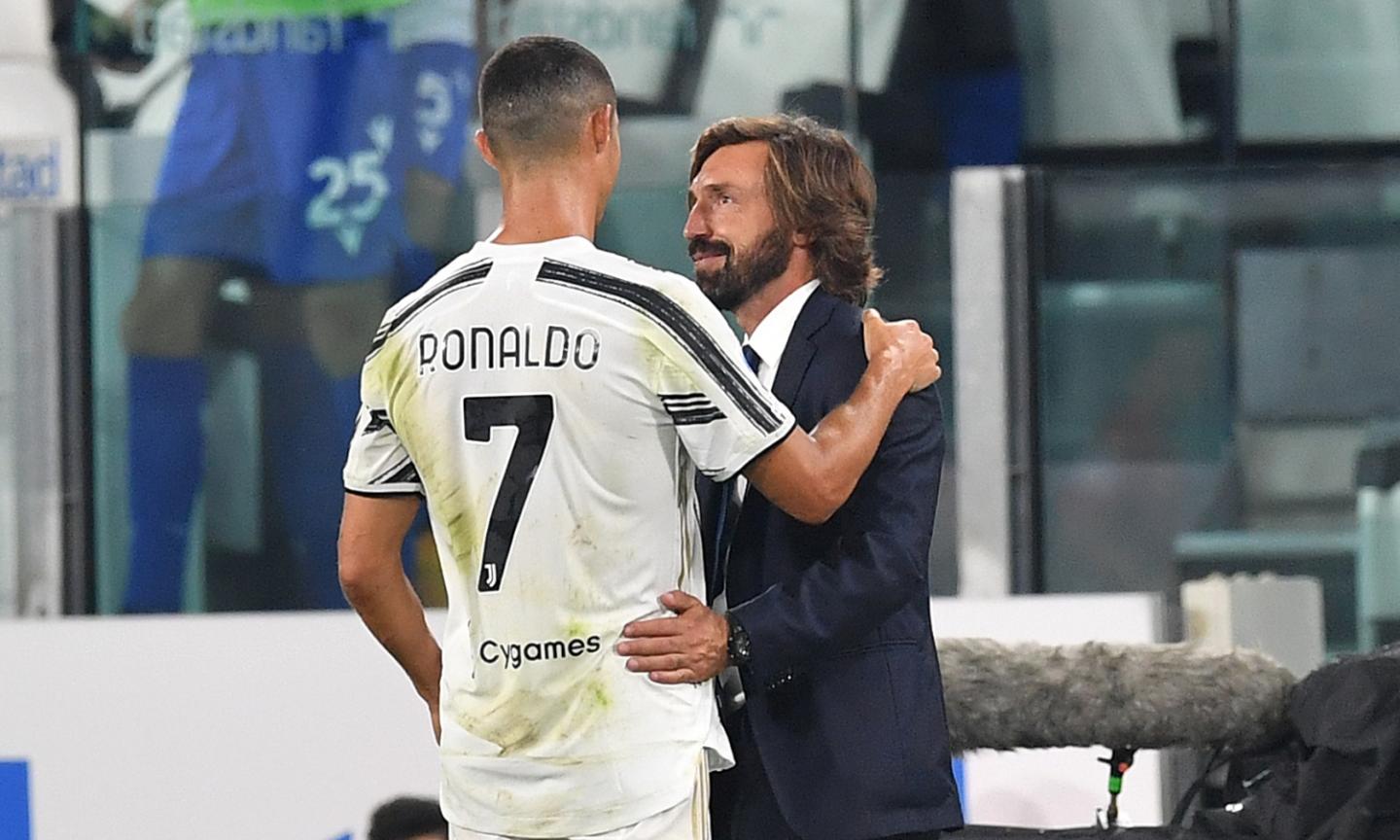 Juve, Cristiano Ronaldo saluta Pirlo: 'Grazie Maestro, un onore essere allenato da te' FOTO