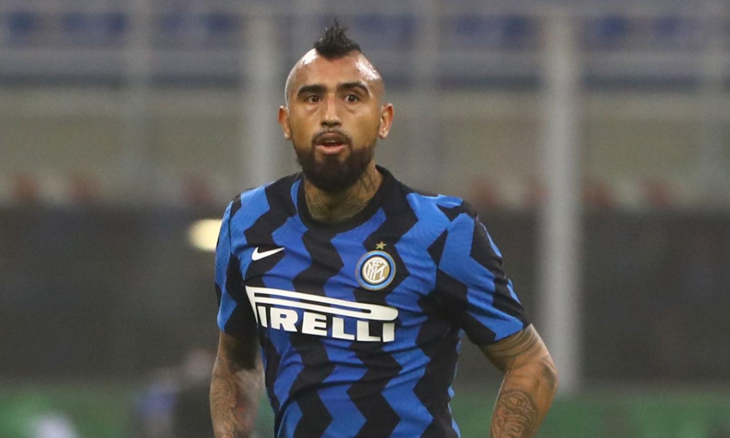 Inter-Crotone, le formazioni ufficiali: Vidal dal 1'. Fuori Simy, gioca Riviere