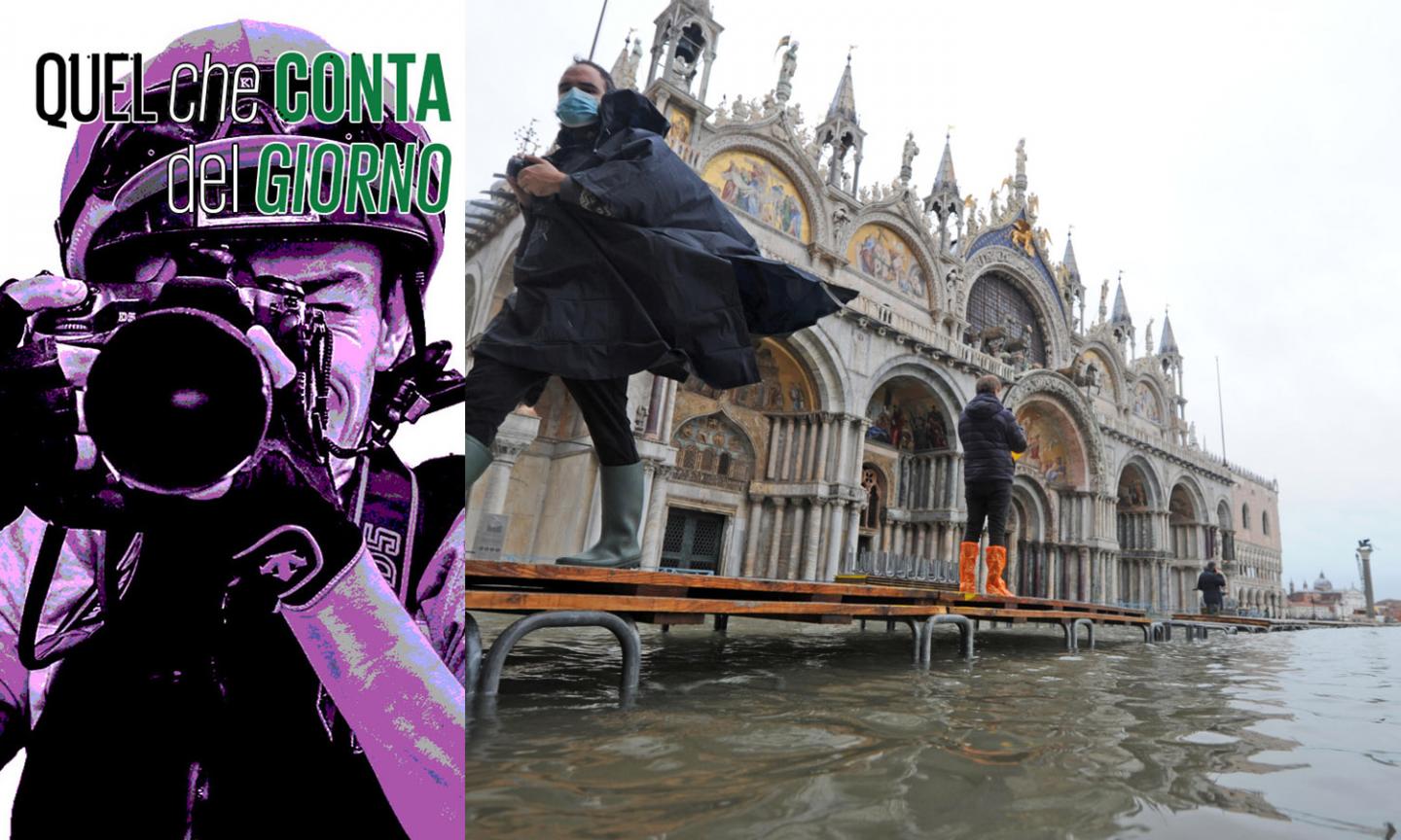 Venezia sott'acqua il Mose beffato dalle previsioni meteo. Via al vaccino Covid in Gran Bretagna, in Italia a gennaio?