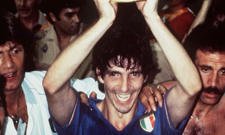 UFFICIALE, il premio capocannoniere della Serie A intitolato a Paolo Rossi: Ronaldo è il primo a riceverlo