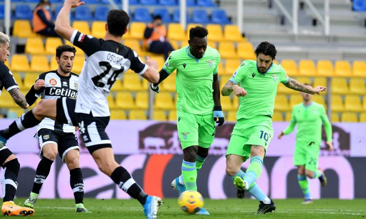 Serie A: la Lazio vince a Parma con Luis Alberto e Caicedo, Verona-Crotone 2-1