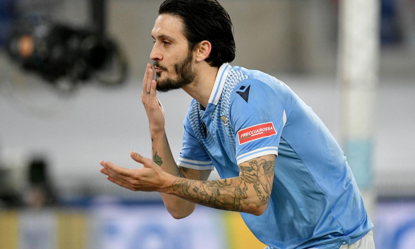 Lazio: Luis Alberto multato con l'ordine di tornare subito, piace al Milan