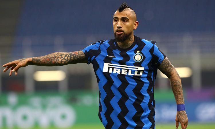 Vidal: 'Non volevo baciare lo stemma della Juve, ma Chiellini. Darò l’anima per l’Inter'