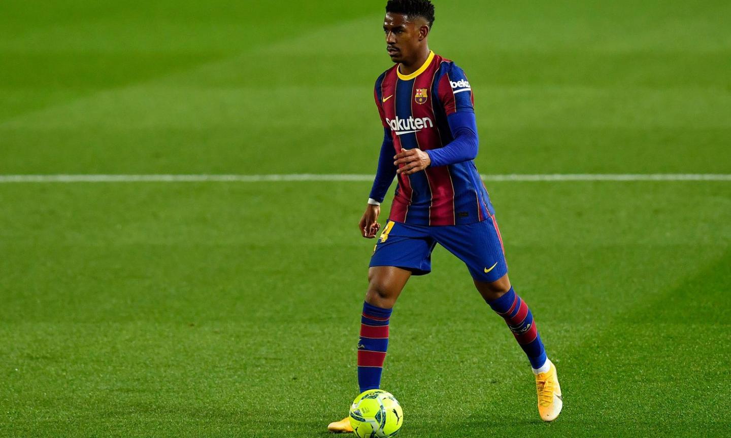 Barcellona: nel mirino un nuovo terzino, Junior Firpo si libera per Milan e Napoli