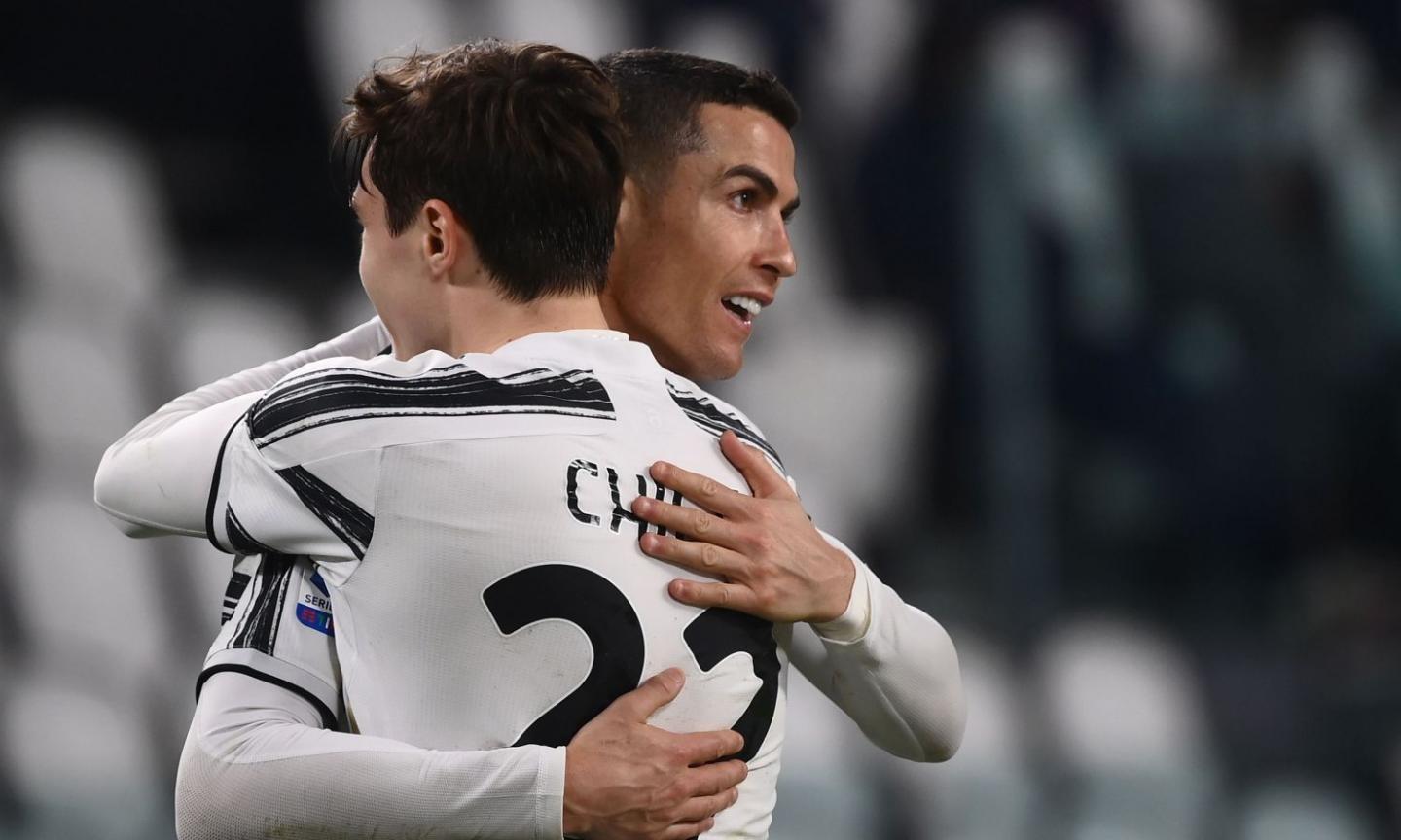 Juve, Allegri vara il tridente pesante: Chiesa e Dybala a supporto di Ronaldo. Con un programma ben preciso