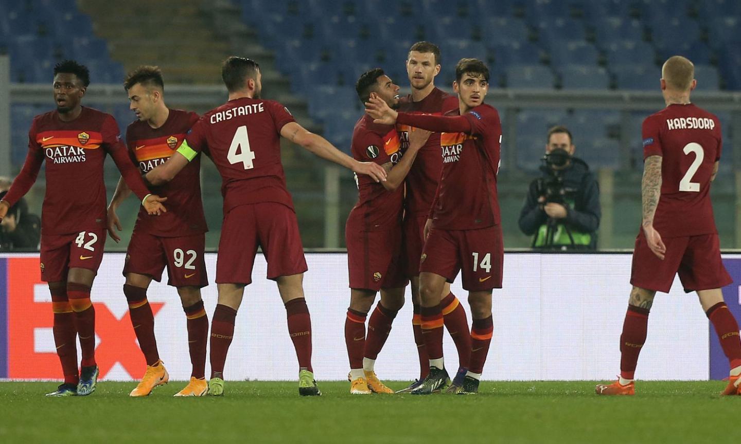 La Roma liquida 3-1 il Braga e vola agli ottavi di Europa League. Ansia Dzeko, esce infortunato e Milan a rischio