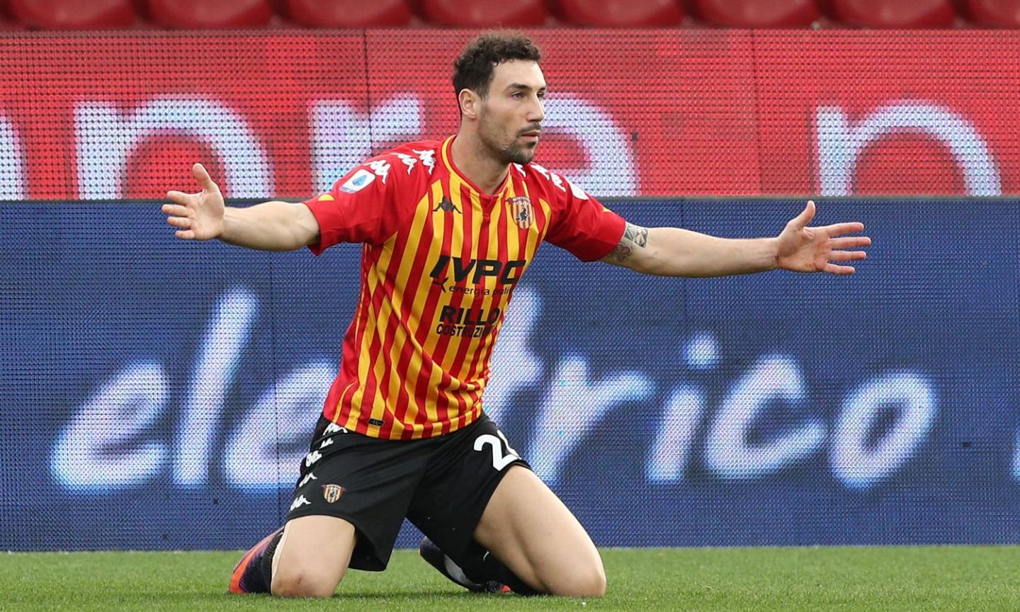 Pisa, tratta un centrocampista del Benevento