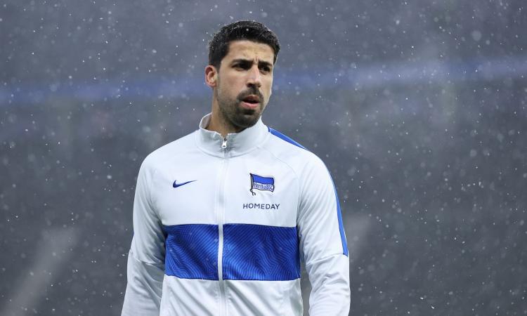 Hertha Berlino, il licenziamento di un preparatore diventa affare di Stato: convocato un ambasciatore