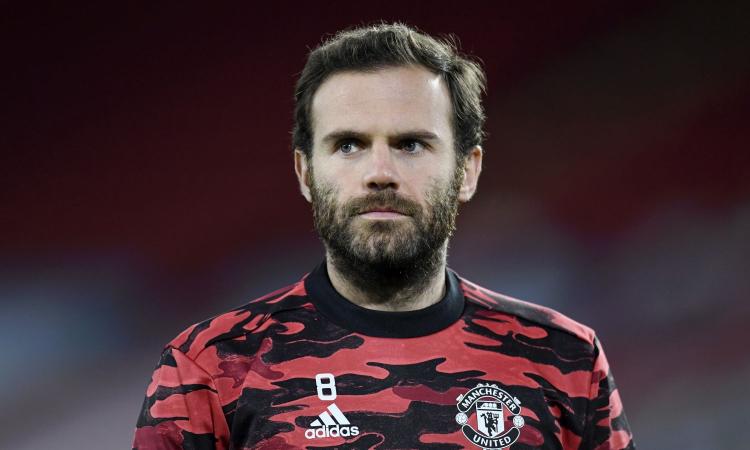Manchester United, è UFFICIALE anche l'addio di Mata