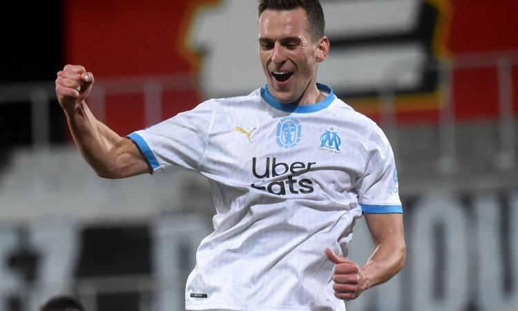 Milik: corsa a due in Italia