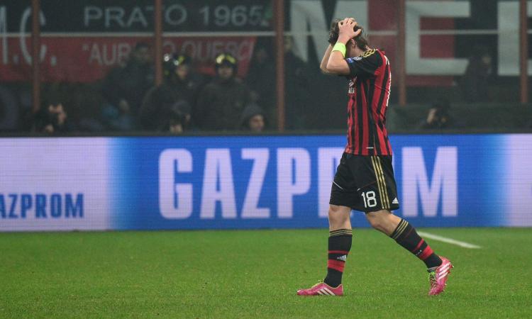 Rosso a Freuler: superato Montolivo, è il più veloce a un'italiana in Champions