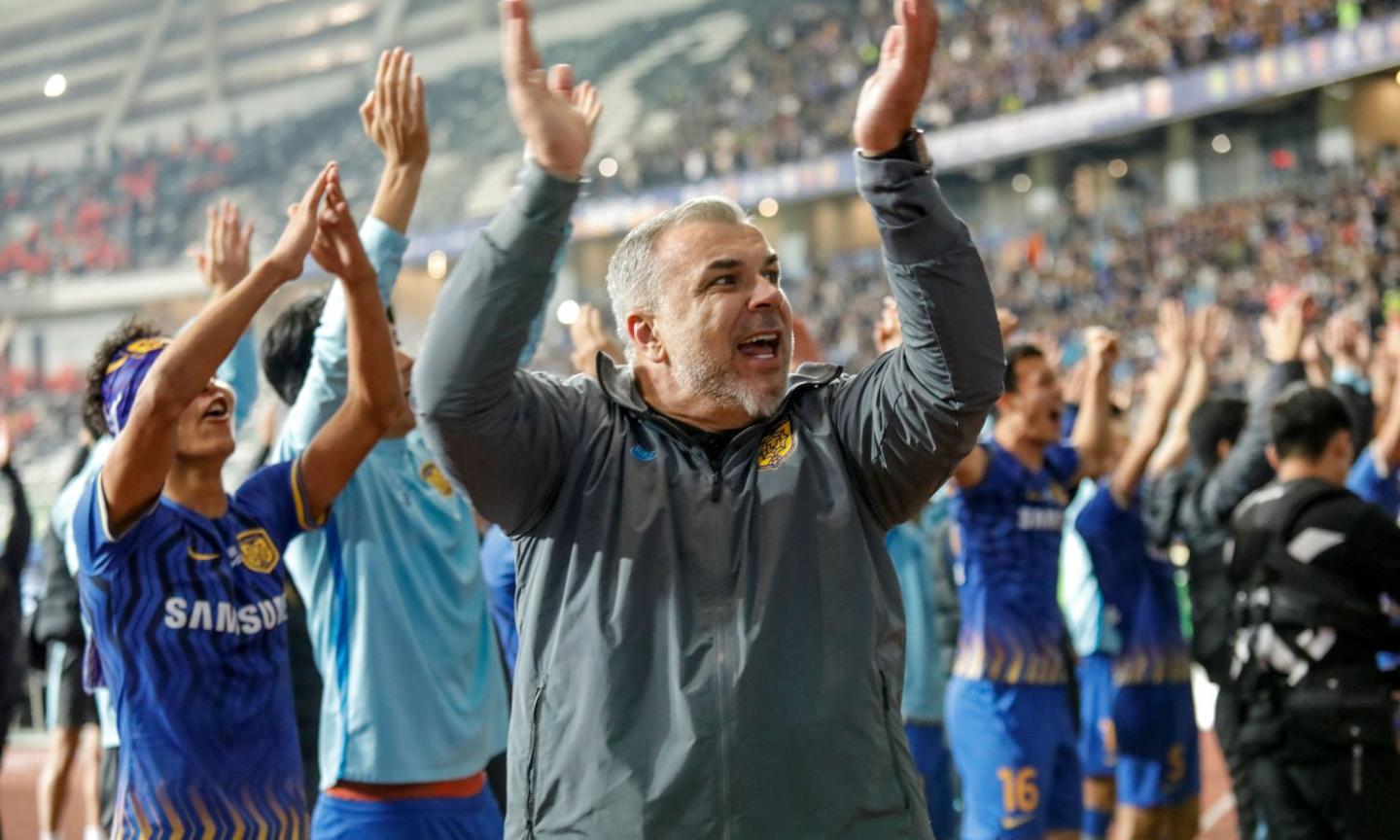 Altri guai per Suning: lo staff dello Jiangsu fa causa al club per gli stipendi arretrati