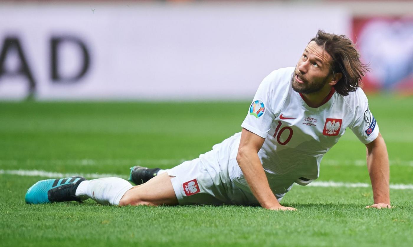 Krychowiak lascia l'Arabia per allenarsi in vista del Mondiale: ecco il club che lo accoglie