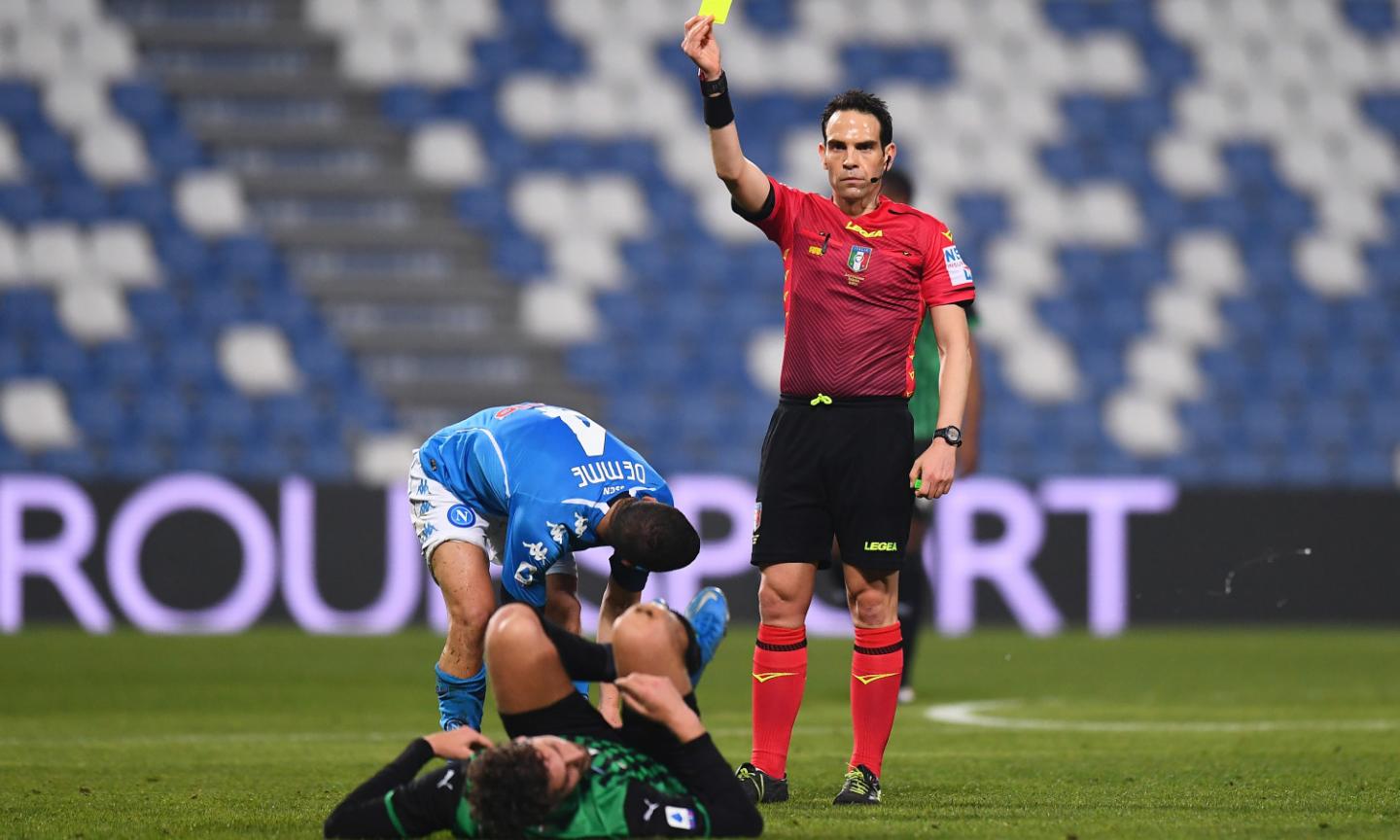 Napolimania: dopo il ricorso vinto per la Juve, gli arbitri non perdonano. E senza Champions vendiamo tre big 