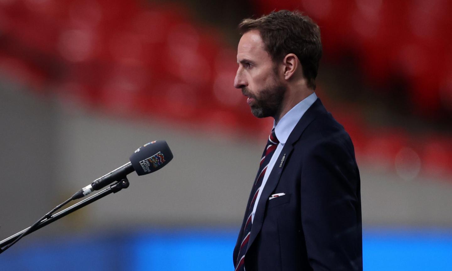 Vaccino prioritario ai calciatori: la ricetta di Southgate e i costi sostenuti dal mondo del pallone