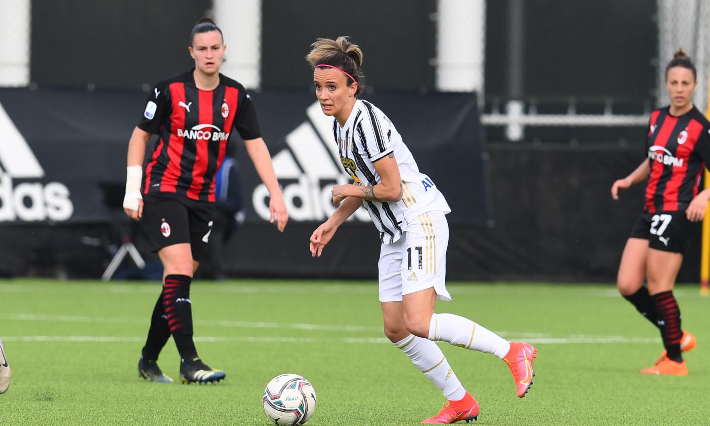 Juve Women, Bonansea: 'Festeggiamo la vittoria sul Milan, ma per lo scudetto...'