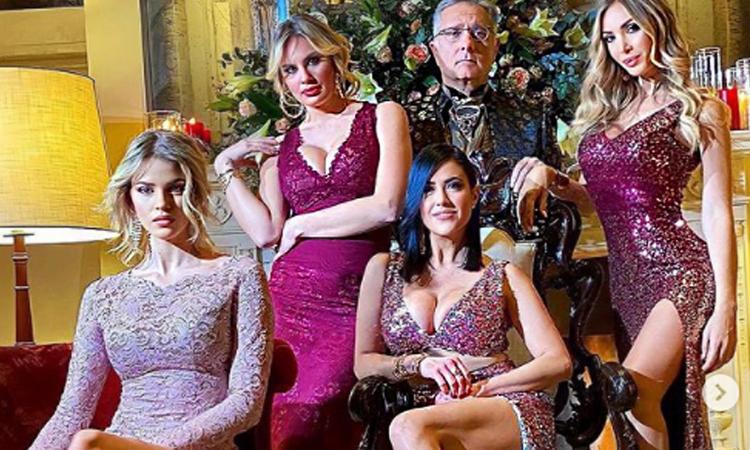 Riecco Avanti un altro! Bonolis beato fra le donne: Laura, Francesca, Claudia e Sara FOTO