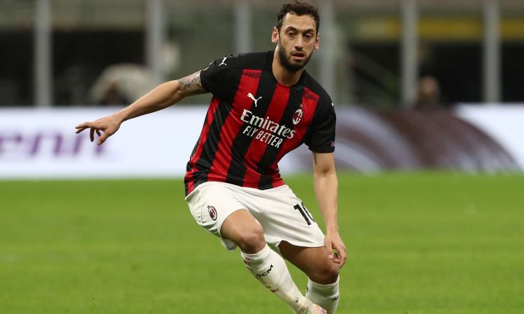 Milan, non solo la Juve su Calhanoglu: in arrivo una super offerta dall'Al-Duhail, cifre e dettagli