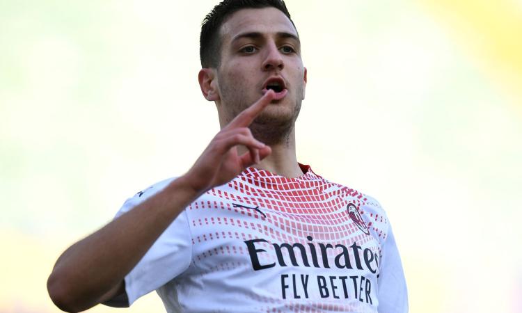 Milan, Dalot: 'Con Ibra siamo più forti. Nessun problema fisico'