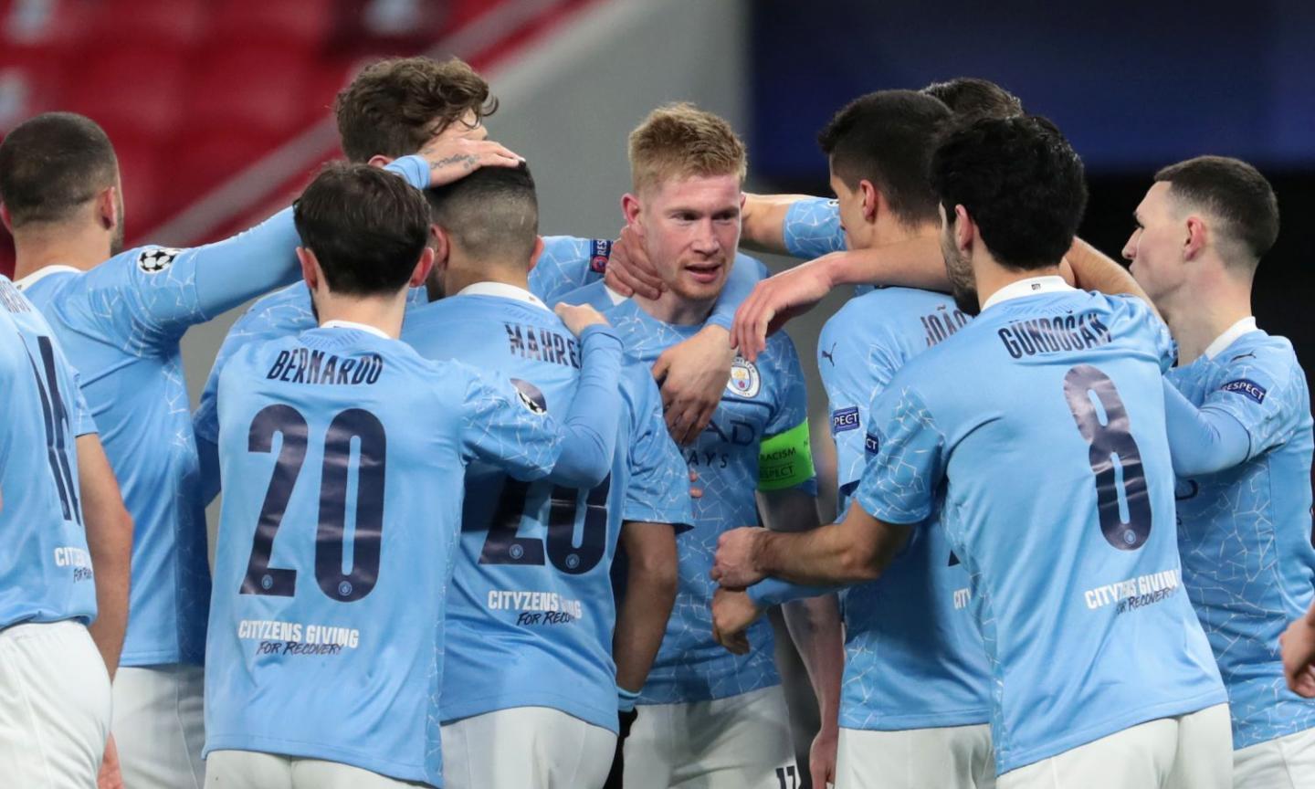 Al Manchester City bastano 6 minuti per prendersi i quarti: De Bruyne e Gundogan stendono il Gladbach