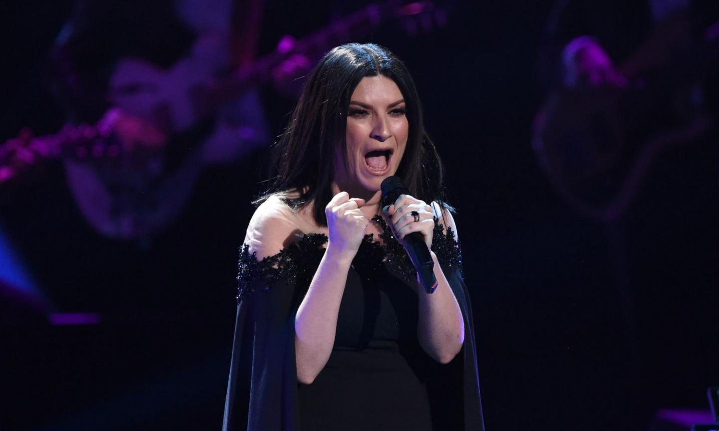 Laura Pausini si rifiuta di cantare Bella Ciao: 'Non canto canzoni politiche' VIDEO