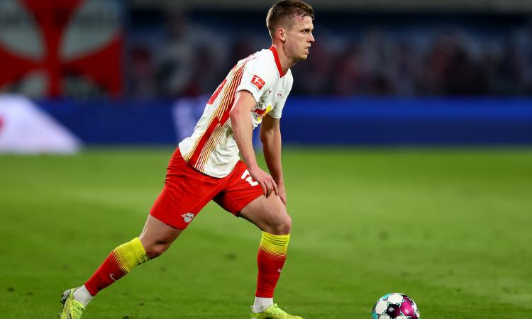 Barcellona, pressing per Olmo