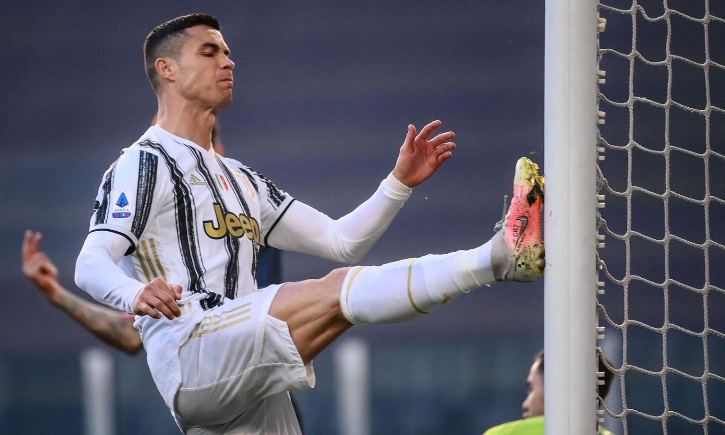 La Juve e il fastidio di Ronaldo: dai flessori alla barriera, ma Pirlo ha bisogno di lui 