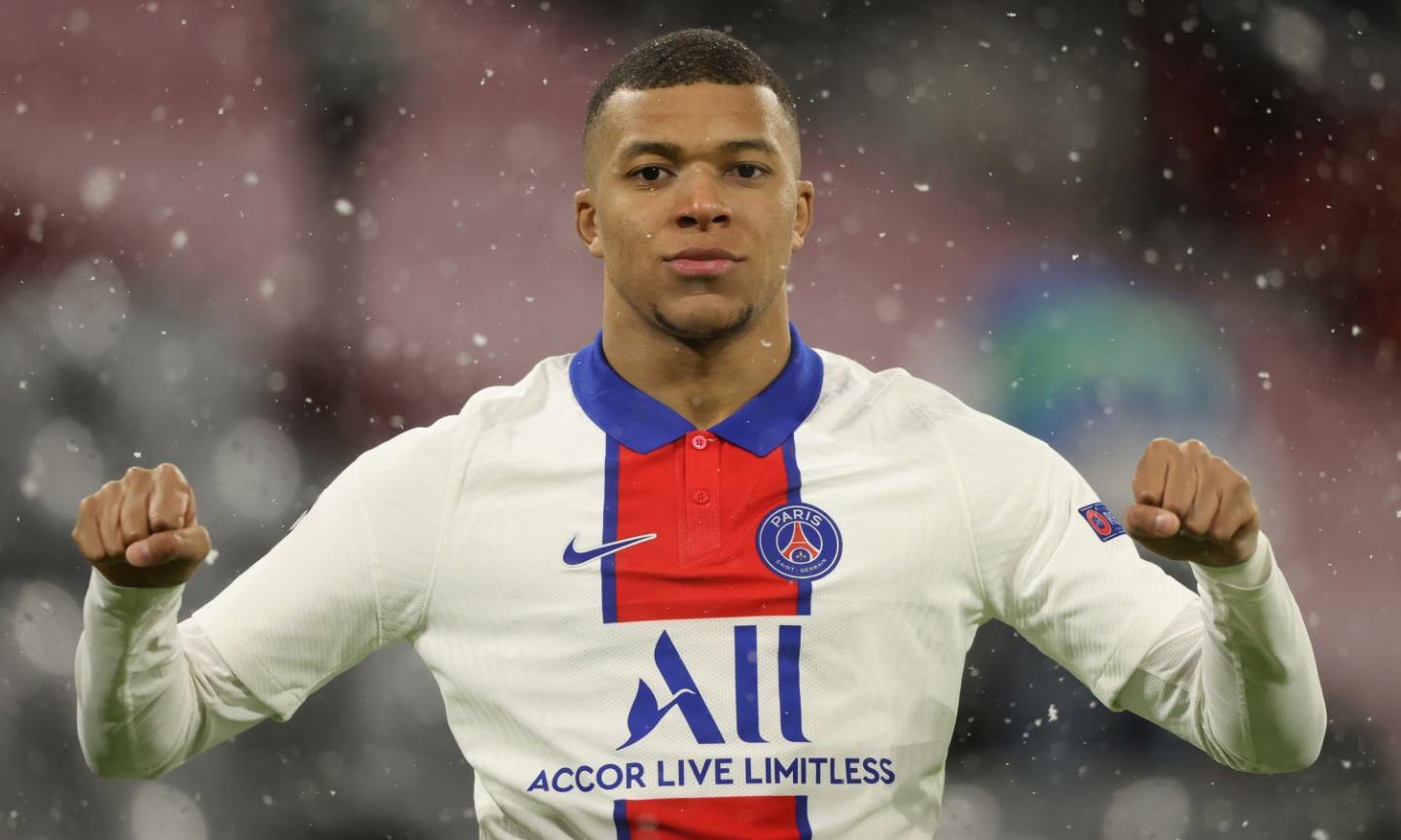 Psg: nuova ricca offerta per Mbappé 