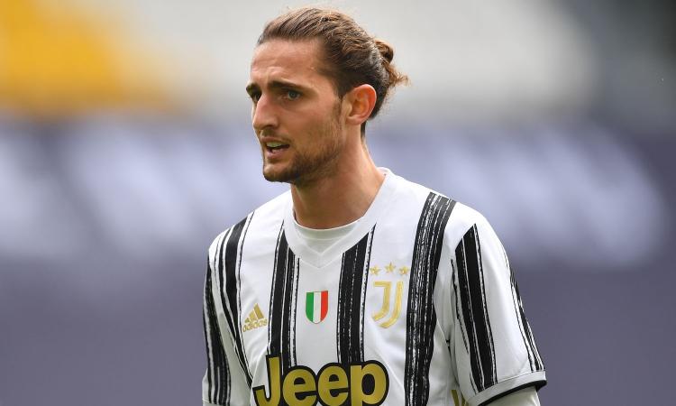 Non solo il Barcellona, anche il Chelsea pensa a Rabiot: la richiesta della Juve